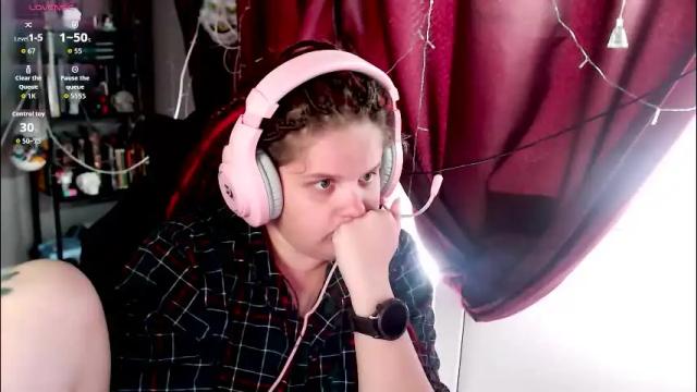 Image 2 of so_cute777 Stream on Chaturbate on 1 month ago