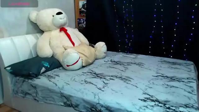 Thumbnail 2, so_cute_holly's Stream at Chaturbate, 21 months ago