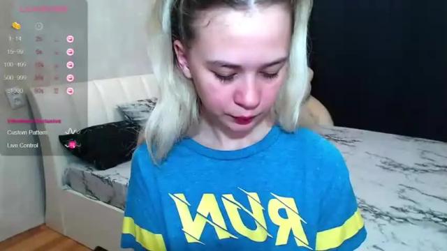 Thumbnail 2, so_cute_holly's Stream at Chaturbate, 19 months ago