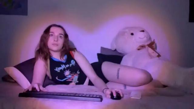 Image 7 of so_icy_ivy Stream on Chaturbate on 13 months ago