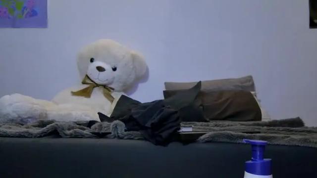 Image 11 of so_icy_ivy Stream on Chaturbate on 13 months ago