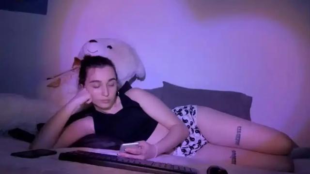 Image 6 of so_icy_ivy Stream on Chaturbate on 13 months ago