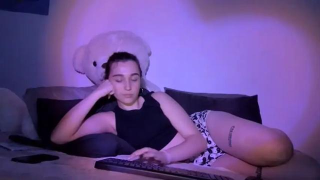 Image 8 of so_icy_ivy Stream on Chaturbate on 13 months ago