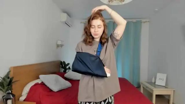 Image 3 of soda_love Stream on Chaturbate on 14 months ago