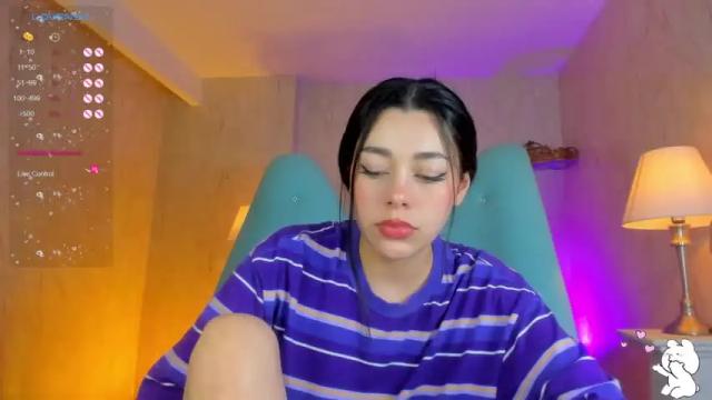 Image 8 of soffi_moon Stream on Chaturbate on 19 months ago