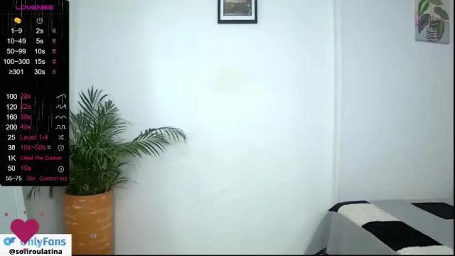 Thumbnail 1, soffi_rousel_'s Stream at Chaturbate, 1 month ago