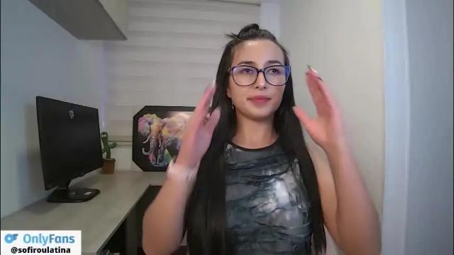 Image 8 of soffi_rousel_ Stream on Chaturbate on 1 month ago