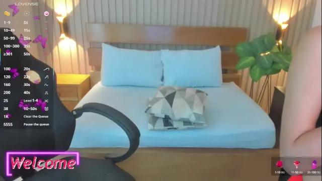 Image 10 of soffia_modre Stream on Chaturbate on 23 days ago