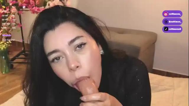 Image 6 of soffimoon_ Stream on Chaturbate on 2 months ago
