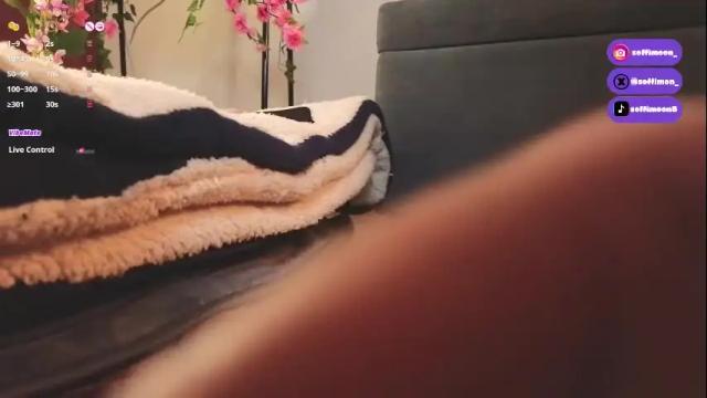 Image 12 of soffimoon_ Stream on Chaturbate on 1 month ago