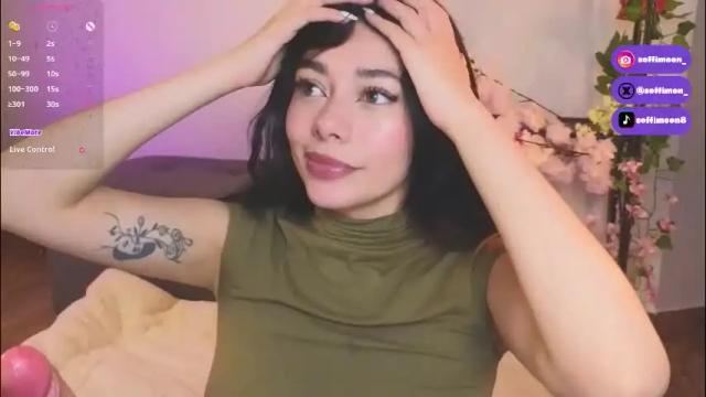 Image 6 of soffimoon_ Stream on Chaturbate on 4 months ago