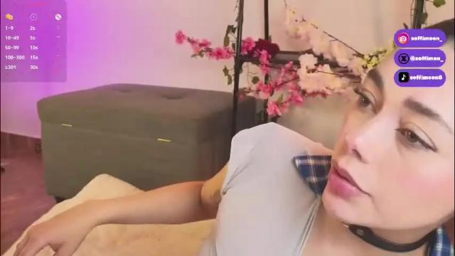 Image 6 of soffimoon_ Stream on Chaturbate on 3 months ago