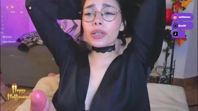 Image 4 of soffimoon_ Stream on Chaturbate on 2 months ago