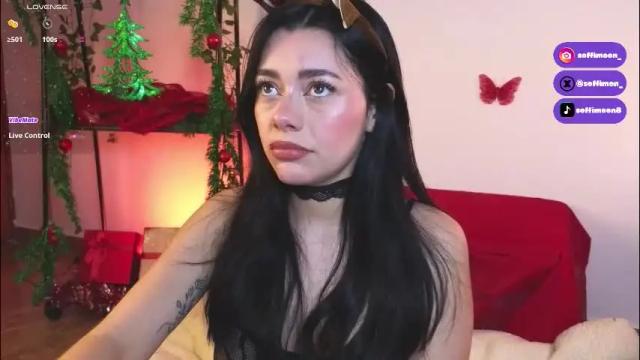 Image 7 of soffimoon_ Stream on Chaturbate on 1 month ago