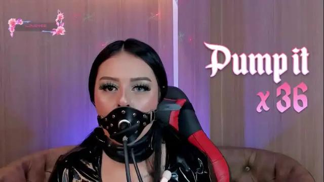 Image 10 of soffiqueen Stream on Chaturbate on 1 month ago