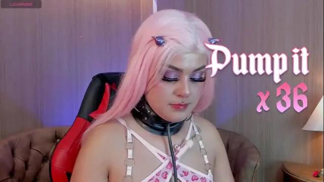 Image 10 of soffiqueen Stream on Chaturbate on 1 month ago