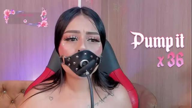 Image 10 of soffiqueen Stream on Chaturbate on 1 month ago