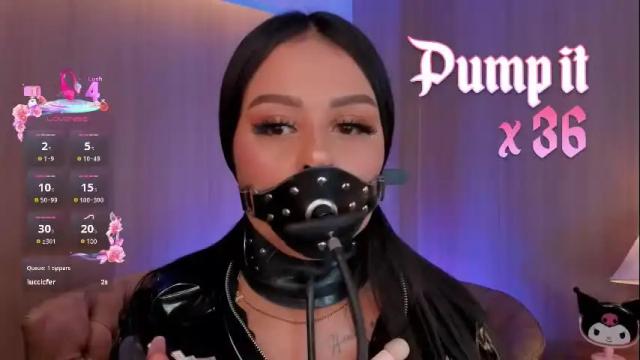 Image 7 of soffiqueen Stream on Chaturbate on 11 days ago