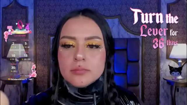 Image 4 of soffiqueen Stream on Chaturbate on 1 month ago