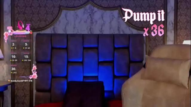 Image 12 of soffiqueen Stream on Chaturbate on 1 month ago