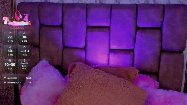 Image 7 of soffiqueen Stream on Chaturbate on 28 days ago