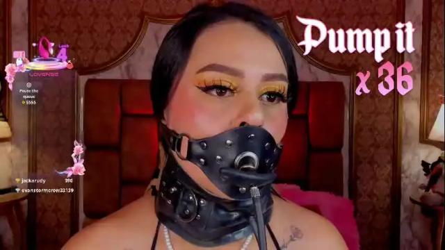 Image 6 of soffiqueen Stream on Chaturbate on 2 days ago