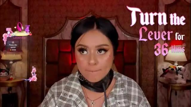 Image 11 of soffiqueen Stream on Chaturbate on 1 month ago