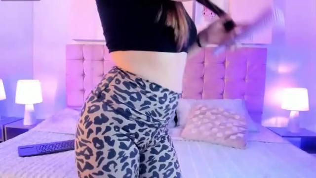 Image 11 of soffy__18 Stream on Chaturbate on 15 months ago
