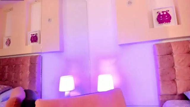 Image 11 of soffy__18 Stream on Chaturbate on 15 months ago