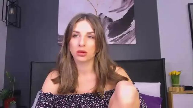 Image 3 of soffyasi Stream on Chaturbate on 15 months ago