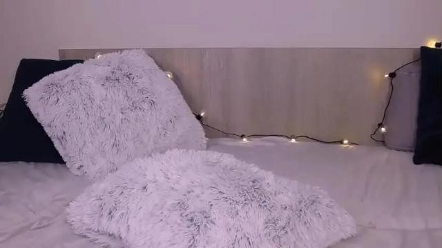 Image 11 of soffyasi Stream on Chaturbate on 14 months ago
