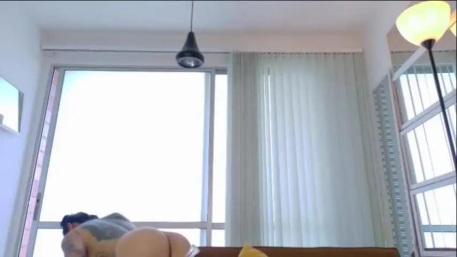 Image 2 of sofhia_cruz Stream on Chaturbate on 1 month ago