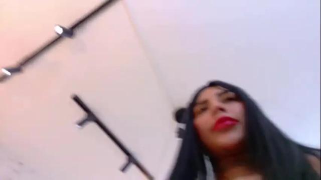 Image 6 of sofhia_cruz Stream on Chaturbate on 22 days ago