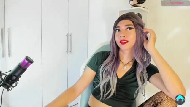 Image 10 of sofi_elfqueen Stream on Chaturbate on 15 months ago