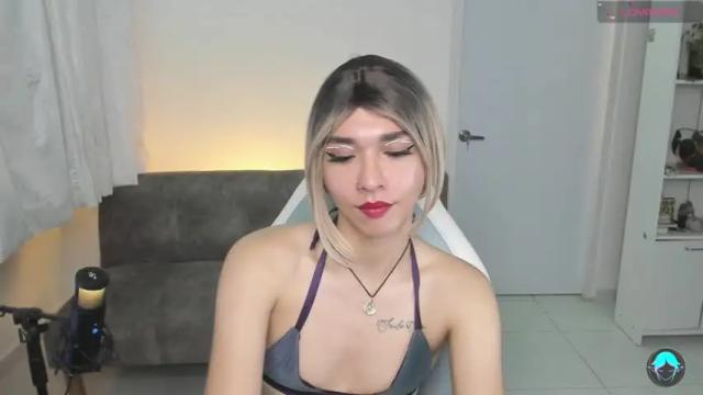 Image 8 of sofi_elfqueen Stream on Chaturbate on 14 months ago