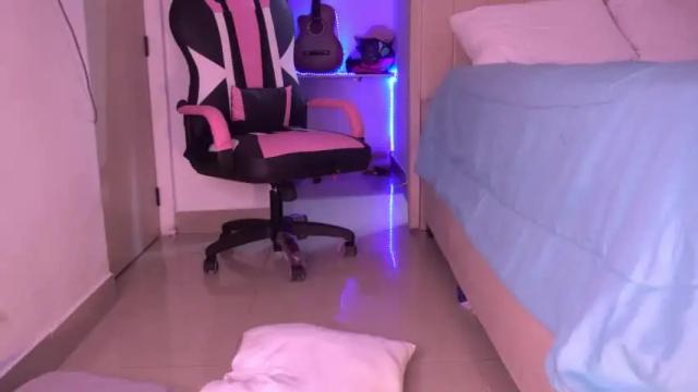 Image 4 of sofi_gomezz_ Stream on Chaturbate on 14 months ago