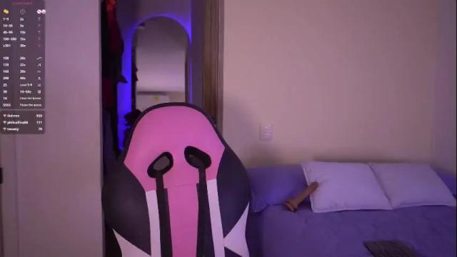 Image 4 of sofi_gomezz_ Stream on Chaturbate on 2 months ago