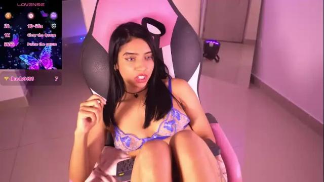 Image 12 of sofi_gomezz_ Stream on Chaturbate on 3 days ago