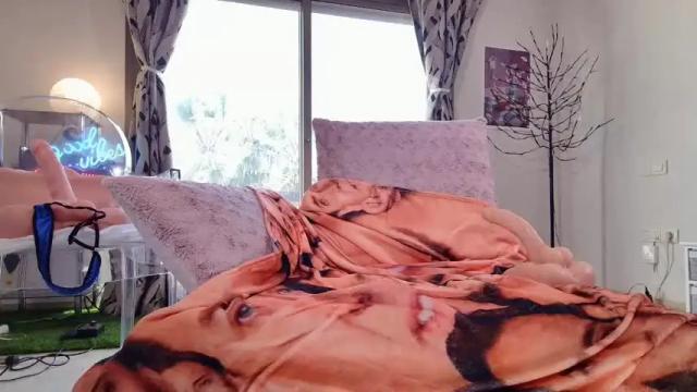 Image 11 of sofi_mora Stream on Chaturbate on 1 month ago