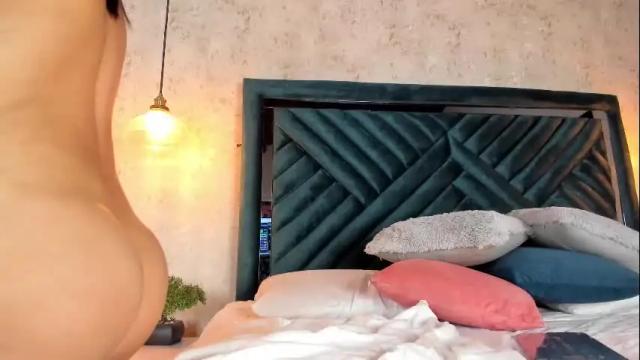 Image 3 of sofi_moreno Stream on Chaturbate on 1 month ago
