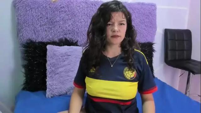 Image 7 of sofi_noa Stream on Chaturbate on 1 month ago