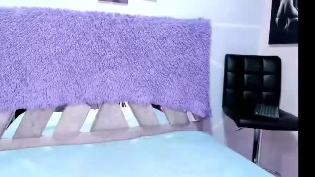 Image 3 of sofi_noa Stream on Chaturbate on 4 days ago