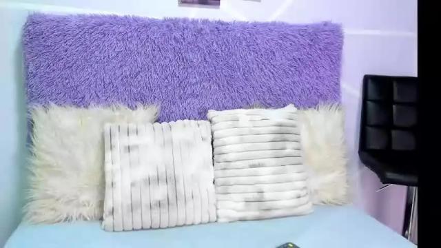 Image 4 of sofi_noa Stream on Chaturbate on 4 days ago