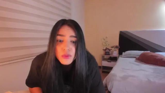 Image 10 of sofi_saenzz Stream on Chaturbate on 18 months ago