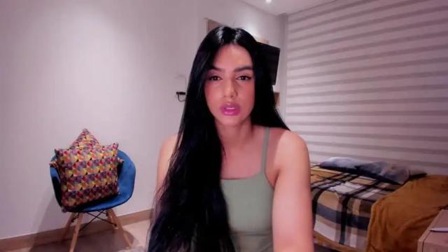 Image 2 of sofi_saenzz Stream on Chaturbate on 14 months ago