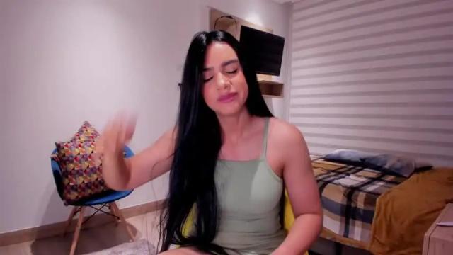 Image 7 of sofi_saenzz Stream on Chaturbate on 14 months ago