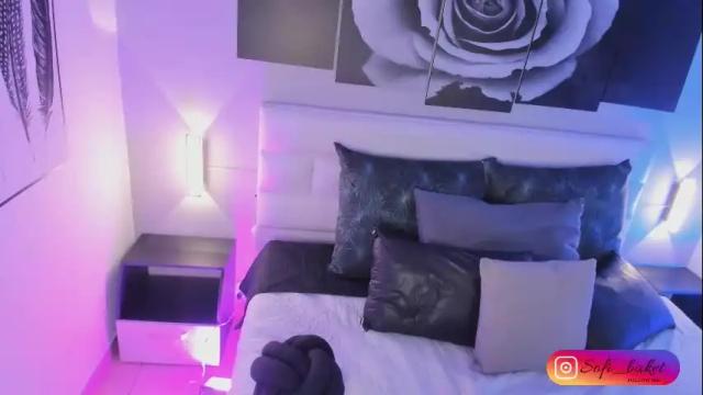 Image 7 of sofi_sp Stream on Chaturbate on 1 month ago