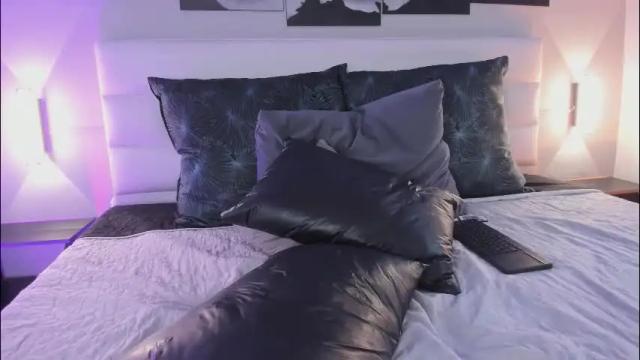 Image 2 of sofi_sp Stream on Chaturbate on 29 days ago