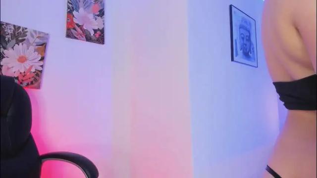 Image 2 of sofi_sp Stream on Chaturbate on 6 days ago