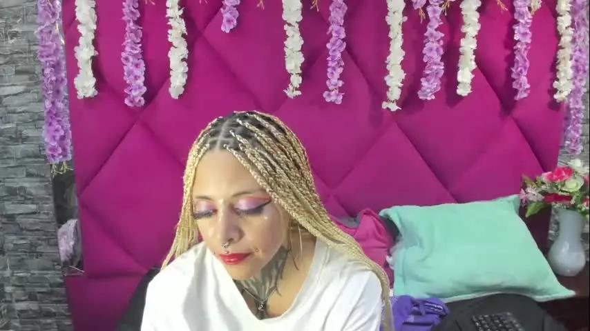 sofi_squirt_ Chaturbate